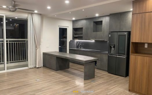 ID: 2689 | Tropic Garden | Great price for this 3BR apartment in block A