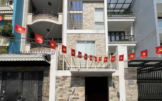 ID: 1369 | Elegant House for Rent in the Heart of Ho Chi Minh City’s District 1