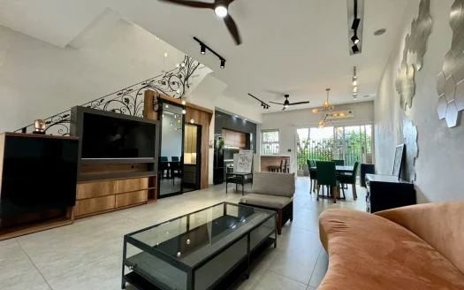 ID: 1045 | Palm Residence: Furnished house for rent