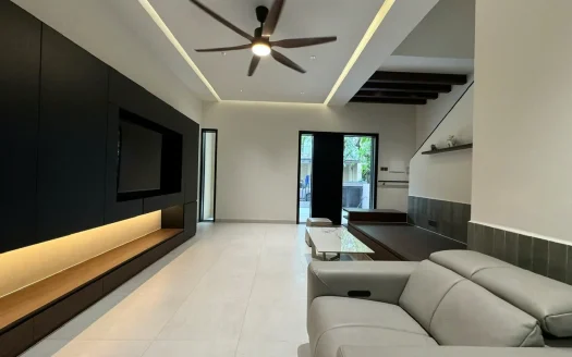 ID: 2745 | Palm Residence: Nice and modern 3-BR house for rent