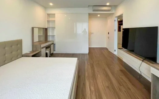 ID: 2718 |  Partly furnished 4 BR Apartment for rent at Estella Heights