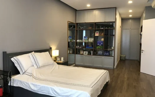 ID: 2717 | Unfurnished 4 BR Apartment for rent at Estella Heights