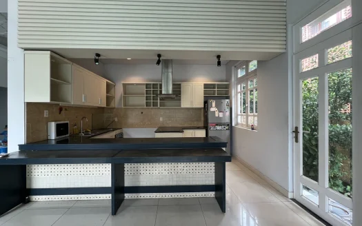 ID: 389 | 6BR house in Binh An, Tran Nao